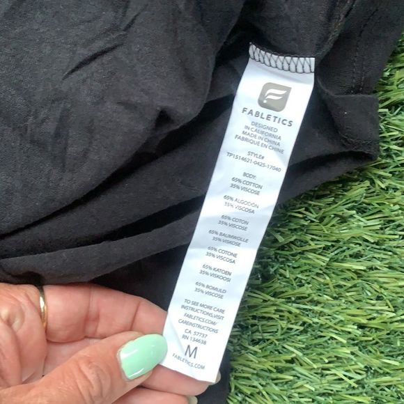 Fabletics long sleeve shirt - Picture 9 of 9